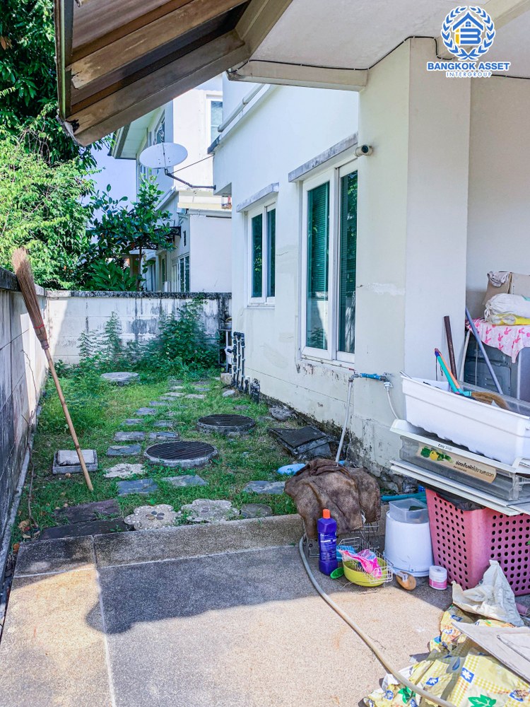 *****บ้านเดี่ยวมือสอง โครงการ วรารมย์ พหลโยธิน-สายไหม จาก Q HOUSE  เนื้อที่ 58 ตร.ว. ฟังก์ชัน 3 ห้องนอน 3 ห้องน้ำ 1 ที่จอดรถ ภายในสภาพดี พื้นที่ใช้สอยกว้าง บนทำเลเดินทางง่าย เชื่อมต่อถนนลำลูกกา ถนนเฉลิมพงษ์ เพียง 10 นาทีถึงรถไฟฟ้าสายสีเขียว "สถานีคูคต" ใกล้จุดขึ้นทางด่วน "ฉลองรัช"