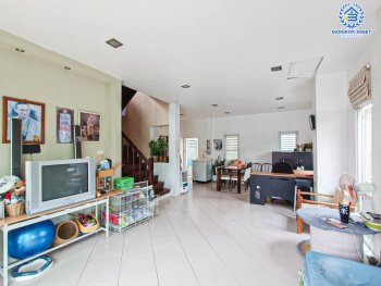 *****บ้านแฝดมือสองนนทบุรี โครงการ บุรีรมย์ วงแหวน-ปิ่นเกล้า #หลังมุม เนื้อที่กว้างขวางถึง 41 ตร.ว. ฟังก์ชัน 3 ห้องนอน 2 ห้องน้ำ 1 ที่จอดรถ บ้านสภาพดี บนทำเลแห่งการเดินทาง เชื่อมต่อ ถนนกาญจนาภิเษก, ถนนนครอินทร์ ใกล้รถไฟฟ้าสายสีม่วง "สถานีตลาดบางใหญ่" และทางด่วน "ศรีรัช"