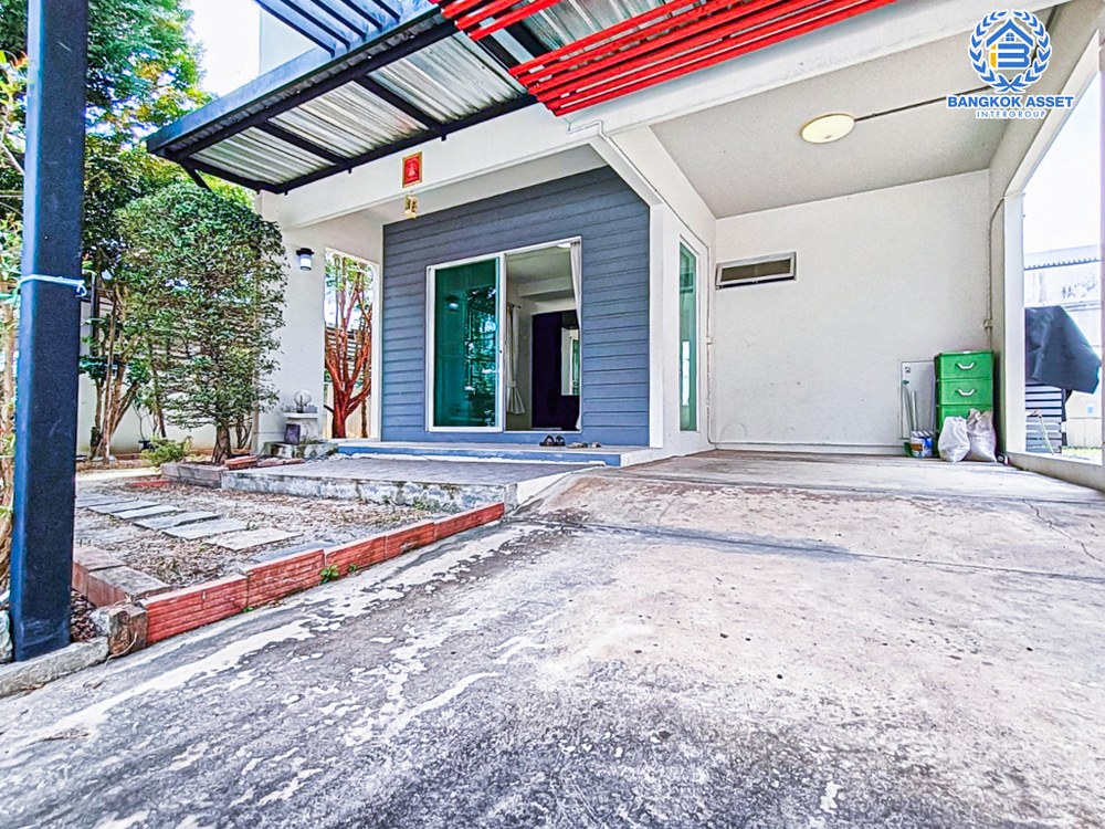 *****บ้านเดี่ยวมือสอง โครงการ อินนิซิโอ ปิ่นเกล้า-วงแหวนฯ เนื้อที่ 50 ตร.ว. ฟังก์ชัน 3 ห้องนอน 2 ห้องน้ำ 2 ที่จอดรถ ภายในสภาพดี พื้นที่ใช้สอยกว้าง พร้อมเข้าอยู่ บนทำเลเดินทางสะดวก เชื่อมต่อถนนกาญจนาภิเษก ใกล้รถไฟฟ้าสายสีม่วง "สถานีตลาดบางใหญ่" และจุดขึ้นทางด่วน "ศรีรัช"