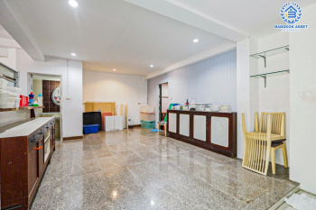 *****ทาวน์เฮ้าส์มือสอง โครงการ ศุภารมย์ แจ้งวัฒนะ-ปากเกร็ด หลังมุม เนื้อที่ 37.10 ตร.ว. ฟังก์ชัน 3 ห้องนอน 3 ห้องน้ำ 1 ที่จอดรถ ภายในตกสภาพดี กว้างขวางเทียบเท่าบ้านแฝด บนทำเลดี เชื่อมต่อถนนติวานนท์ ใกล้รถไฟฟ้าสายสีชมพู "สถานีแจ้งวัฒนะ-ปากเกร็ด28" และทางด่วน "แจ้งวัฒนะ"