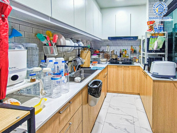 *****ทาวน์เฮ้าส์มือสอง โครงการ สิริเพลส จรัญ-ปิ่นเกล้า บนเนื้อที่ 20.70 ตร.ว. ฟังก์ชัน 4 ห้องนอน 3 ห้องน้ำ 2 ที่จอดรถ แถมฟรี! เครื่องปรับอากาศ และเครื่องทำน้ำอุ่น บ้านทำเลดี เชื่อมต่อถนนราชพฤกษ์ ใกล้รถไฟฟ้าสายสีน้ำเงิน "สถานีบางอ้อ" และทางด่วน "ศรีรัช"