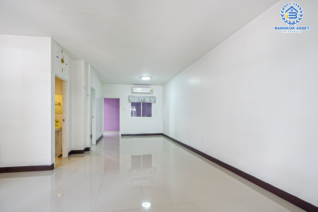 *****ทาวน์เฮ้าส์มือสองนนทบุรี โครงการ ไลโอ รัตนาธิเบศร์-เซ็นทรัลเวสต์เกต แบรนด์คุณภาพ ลลิล พร็อพเพอร์ตี้ เนื้อที่กว้าง 24.3 ตร.ว. ฟังก์ชัน 4 ห้องนอน 2 ห้องน้ำ 2 ที่จอดรถ บนทำเลเยี่ยม เพียง 8 นาทีก็ถึงรถไฟฟ้าสายสีม่วง "สถานีสามแยกบางใหญ่" และทางด่วน "ศรีรัช" จองเลย!