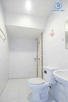 *****ทาวน์เฮ้าส์มือสองนนทบุรี โครงการ ไลโอ รัตนาธิเบศร์-เซ็นทรัลเวสต์เกต แบรนด์คุณภาพ ลลิล พร็อพเพอร์ตี้ เนื้อที่กว้าง 24.3 ตร.ว. ฟังก์ชัน 4 ห้องนอน 2 ห้องน้ำ 2 ที่จอดรถ บนทำเลเยี่ยม เพียง 8 นาทีก็ถึงรถไฟฟ้าสายสีม่วง "สถานีสามแยกบางใหญ่" และทางด่วน "ศรีรัช" จองเลย!