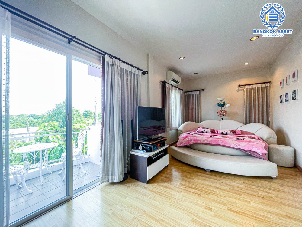 *****บ้านแฝดมือสอง โครงการ เพอร์เฟคพาร์ค วัดพระนอน เนื้อที่ 35.70 ตร.ว. แบรนด์ Property Perfect ฟังก์ชัน 2 ห้องนอน 2 ห้องน้ำ 1 ที่จอดรถ สภาพสวยพร้อมอยู่ ข้างบ้านมีบริเวณใช้สอย ทำเลเดินทางสะดวก ใกล้ Central Westgate เชื่อมต่อรถไฟฟ้าสายสีม่วง " สถานีตลาดบางใหญ่ " และทางด่วน "ศรีรัช"...