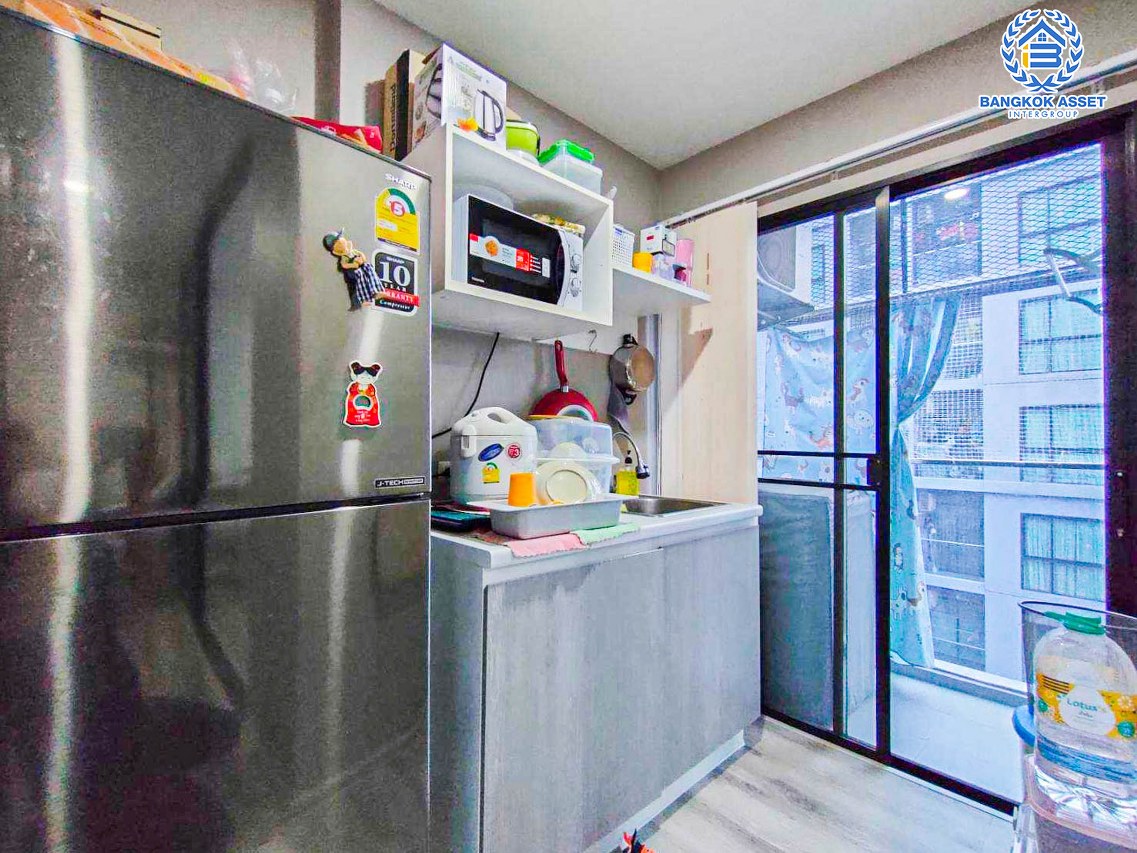 *****คอนโดมิเนียมมือสองกรุงเทพมหานคร โครงการ ไลบรารี่เฮ้าส์ จรัญ13 ห้องมุม! เนื้อที่กว้างเกือบ 27 ตร.ม. ฟังก์ชัน 1 ห้องนอน 1 ห้องน้ำ ห้องชุดชั้น 6 ในทำเลเดินทางสะดวก เชื่อมต่อ ถนนจรัญสนิทวงศ์, ถนนเพชรเกษม, ถนนประชาธิปก เพียง 5 นาทีก็ถึงรถไฟฟ้าสายสีน้ำเงิน "สถานีจรัญฯ 13"