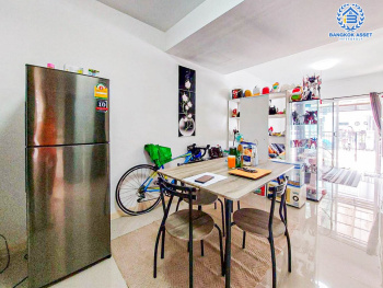 *****ทาวน์เฮ้าส์มือสองนนทบุรี โครงการ พฤกษาไลท์ ล็อกซ์ รัตนาธิเบศร์ เนื้อที่ 19.5 ตร.ว. ฟังก์ชัน 3 ห้องนอน 2 ห้องน้ำ 1 ที่จอดรถ แถมฟรี! 1 เครื่องปรับอากาศ 1 เครื่องทำน้ำอุ่น และเฟอร์นิเจอร์ บนทำเลแห่งการเดินทาง ใกล้รถไฟฟ้าสายสีม่วง "สถานีตลาดบางใหญ่" และทางด่วน "ศรีรัช" จองเลย!