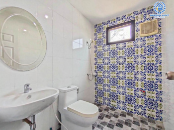 *****บ้านแฝดมือหนึ่งนนทบุรี หมู่บ้าน ภานุวัชร2 รัตนาธิเบศร์-ท่าอิฐ หลังมุม เนื้อที่กว้าง 47.7 ตร.ว. ฟังก์ชัน 3 ห้องนอน 3 ห้องน้ำ 2 ที่จอดรถ บ้านสภาพดี บนทำเลเดินทางสะดวก เข้า-ออกได้หลายเส้นทาง เพียง 12 นาทีก็ถึงรถไฟฟ้าสายสีม่วง "สถานีไทรม้า" แถมใกล้ทางด่วน "ศรีรัช"