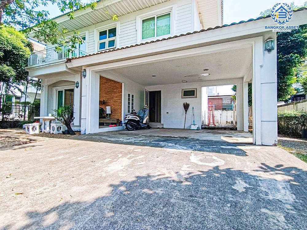 *****บ้านเดี่ยวมือสอง โครงการ เพอร์เฟคเพลส ราชพฤกษ์ บ้านหลังใหญ่ เนื้อที่ 56.30 ตร.ว. ฟังก์ชัน 3 ห้องนอน 3 ห้องน้ำ 2 ที่จอดรถ แถมฟรี! เครื่องปรับอากาศ เครื่องทำน้ำอุ่น ทำเลโซนเมือง หน้าโครงการติดถนนราชพฤกษ์ ใกล้รถไฟฟ้า "สถานีบางรักน้อยท่าอิฐ" และทางด่วน "ศรีรัช"