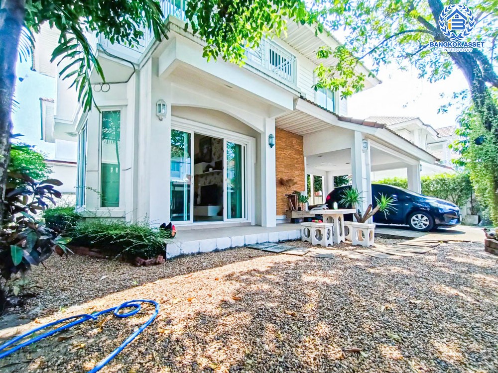 *****บ้านเดี่ยวมือสอง โครงการ เพอร์เฟคเพลส ราชพฤกษ์ บ้านหลังใหญ่ เนื้อที่ 56.30 ตร.ว. ฟังก์ชัน 3 ห้องนอน 3 ห้องน้ำ 2 ที่จอดรถ แถมฟรี! เครื่องปรับอากาศ เครื่องทำน้ำอุ่น ทำเลโซนเมือง หน้าโครงการติดถนนราชพฤกษ์ ใกล้รถไฟฟ้า "สถานีบางรักน้อยท่าอิฐ" และทางด่วน "ศรีรัช"