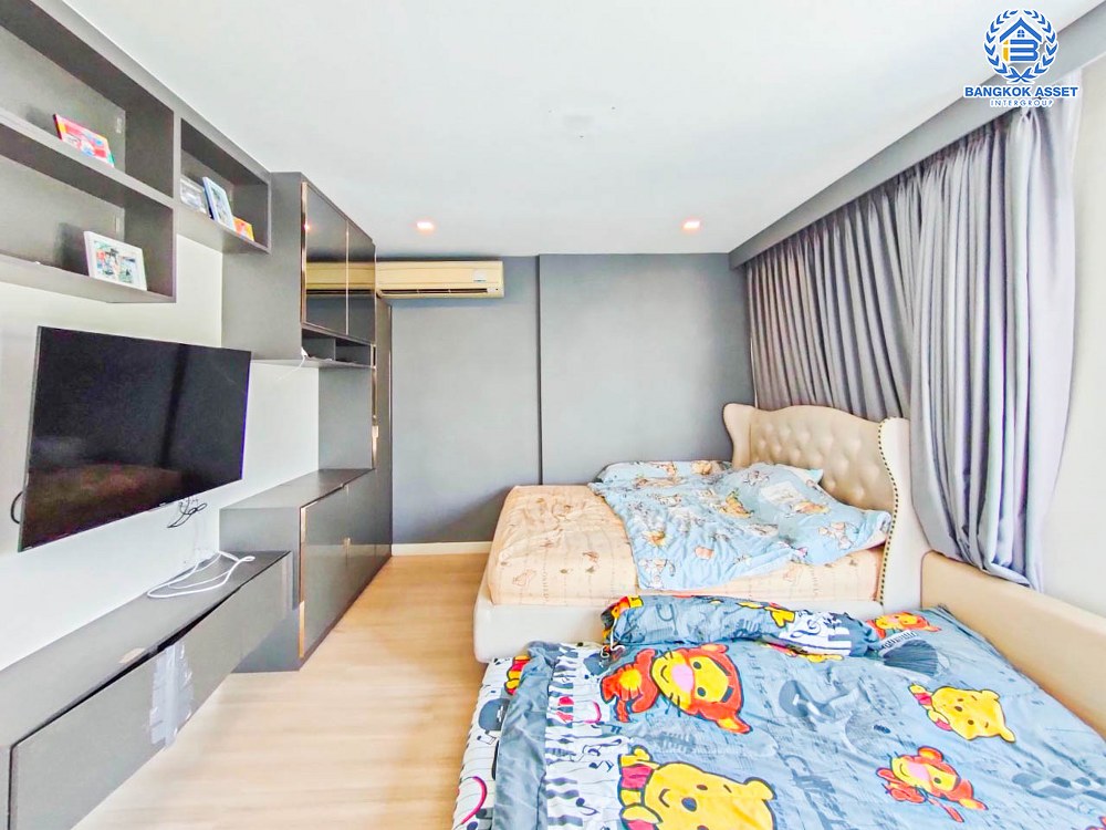 *****บ้านแฝดมือสอง โครงการ เดอะเทอเรส เพชรเกษม63 หลังมุม เนื้อที่48.20 ตร.ว. ฟังก์ชัน 3 ห้องนอน 2 ห้องน้ำ 2 ที่จอดรถ บ้านคุณภาพจาก L&H ให้ความรู้สึกเหมือนบ้านเดี่ยว บนทำเลเดินทางสะดวก ใกล้รถไฟฟ้าสายสีน้ำเงิน "สถานีหลักสอง" และจุดขึ้นทางด่วน "พระราม2"