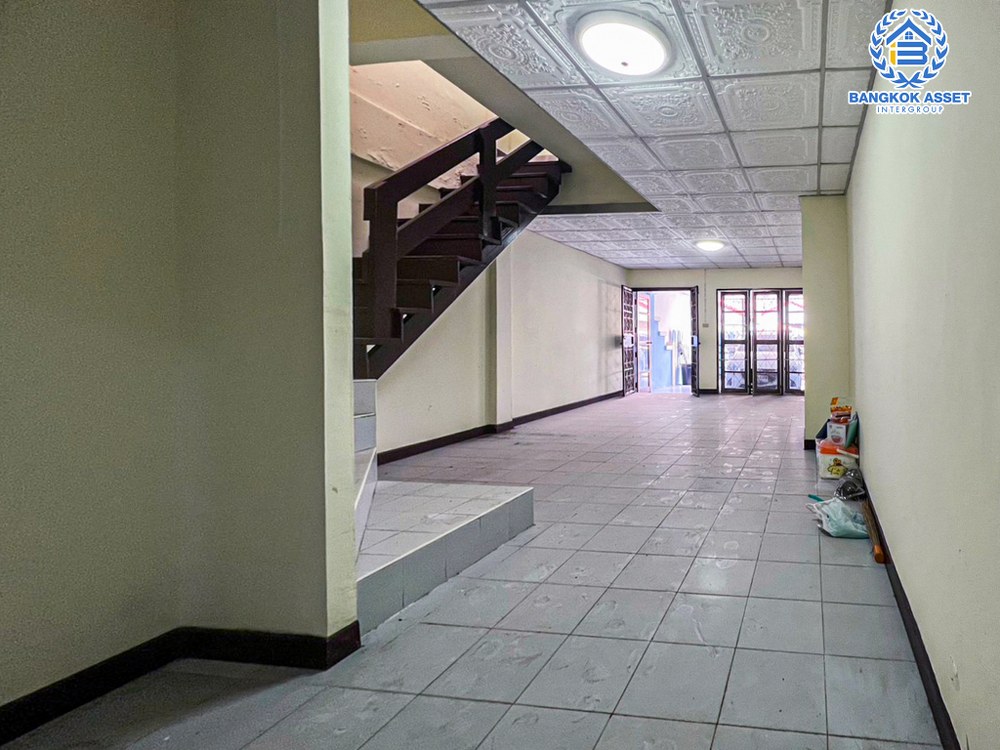 *****ทาวน์เฮ้าส์มือสอง โครงการ นครทองปาร์ควิว3 บางบัวทอง-สุพรรณบุรี เนื้อที่ 17 ตร.ว. ฟังก์ชัน 2 ห้องนอน 2 ห้องน้ำ 1 ที่จอดรถ บ้านสภาพดี บนทำเลเดินทางสะดวก เชื่อมต่อถนนบางบัวทอง-สุพรรณบุรี ถนนกาญจนาภิเษก ใกล้รถไฟฟ้าสายสีม่วง "สถานีคลองบางไผ่"