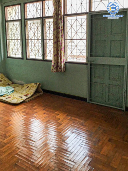 *****ทาวน์เฮ้าส์มือสอง โครงการ พระปิ่น1 บรมราชชนนี4 เนื้อที่ 25 ตร.ว. ฟังก์ชัน 4 ห้องนอน 3 ห้องน้ำ 2 ที่จอดรถ ทาวน์เฮ้าส์ 3 ชั้น บนย่านธุรกิจ การเดินทางสะดวกสบาย เชื่อมต่อถนนบรมราชชนนี ใกล้รถไฟฟ้าสีแดง "สถานีบางบำหรุ" และทางด่วน "ศรีรัช-วงแหวนรอบนอก"