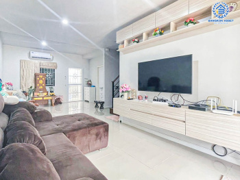 *****ทาวน์เฮ้าส์มือสองกรุงเทพมหานคร โครงการ เอสเกตทาวน์ เพชรเกษม69 หลังมุม เนื้อที่กว้าง 21 ตร.ว. ฟังก์ชัน 3 ห้องนอน 2 ห้องน้ำ 1 ที่จอดรถ บ้านสภาพใหม่ เหมือนมือหนึ่ง บิวท์อินพร้อม ใกล้หน้าโครงการ บนทำเลติดถนนเลียบคลองภาษีเจริญฝั่งเหนือ ใกล้รถไฟฟ้าสายสีน้ำเงิน "สถานีหลักสอง"