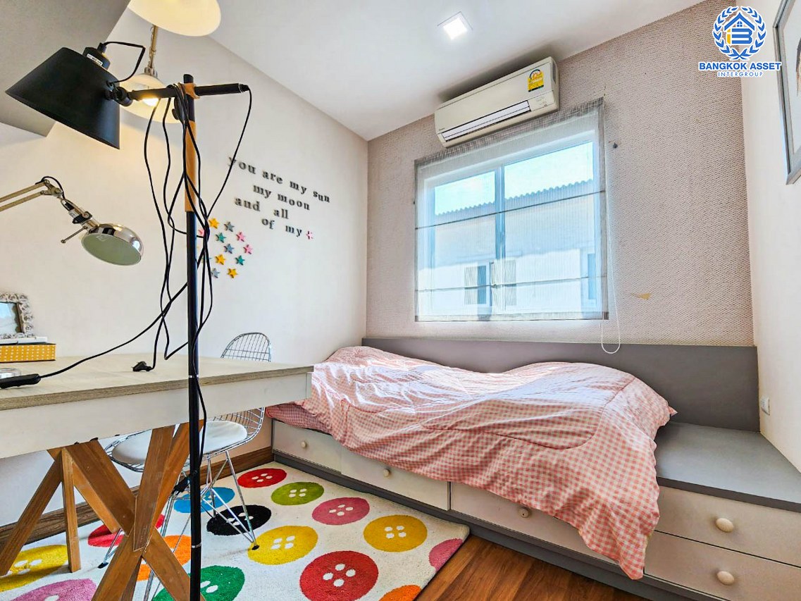 *****ทาวน์เฮ้าส์มือสองนนทบุรี โครงการ พฤกษา38 ชัยพฤกษ์-วงแหวนฯ หลังมุม เนื้อที่กว้างขวาง 25.5 ตร.ว. ฟังก์ชัน 3 ห้องนอน 2 ห้องน้ำ 1 ที่จอดรถ บ้านตัวอย่างในโครงการ พร้อมอยู่ เฟอร์นิเจอร์ครบ บนทำเลแห่งการเดินทาง ใกล้โรงพยาบาลไทรน้อย และทางด่วน "ศรีรัช" จองเลย!