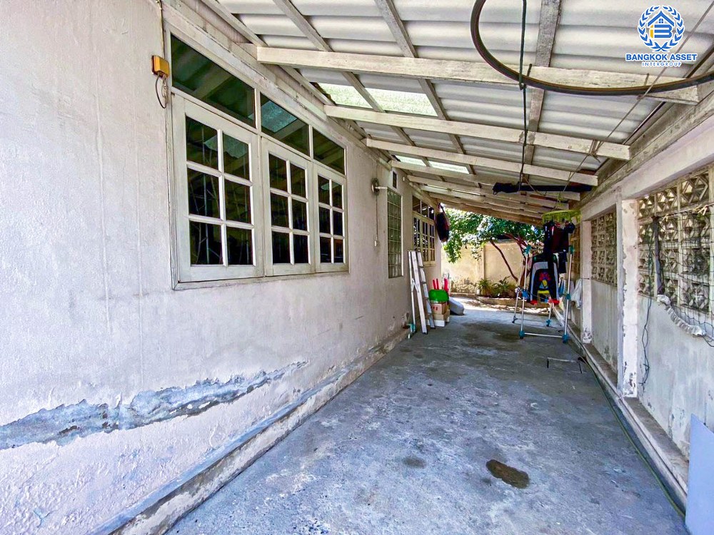 *****บ้านเดี่ยวมือสอง โครงการ คลองกุ่มนิเวศน์ เสรีไทย เนื้อที่ 50 ตร.ว. ฟังก์ชัน 4 ห้องนอน 3 ห้องน้ำ 3 ที่จอดรถ พื้นที่กว้างกว้าง ครอบครัวใหญ่อยู่สบาย บนทำเลเดินทางสะดวก เชื่อมต่อถนนวงแหวน(ฝั่งตะวันออก) ถนนเสรีไทย ใกล้รถไฟฟ้าสายสีเหลือง "สถานีหัวหมาก"