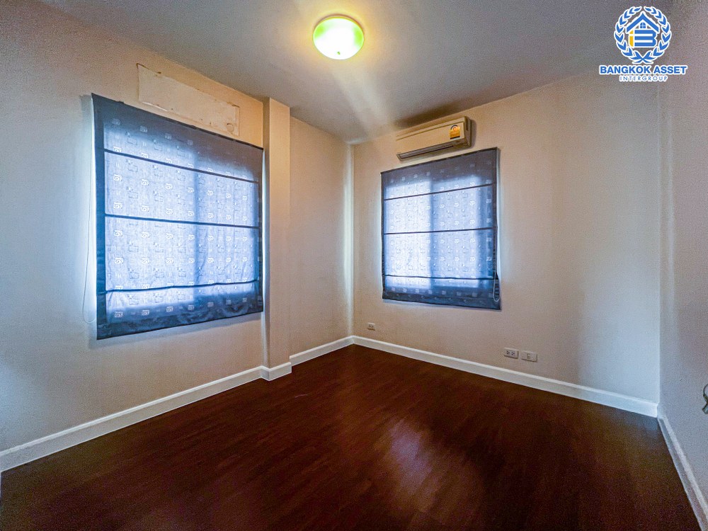 *****บ้านเดี่ยวมือสอง โครงการ บุราสิริ งามวงศ์วาน-ประชาชื่น เนื้อที่ 52.5 ตร.ว. ฟังก์ชัน 3 ห้องนอน 3 ห้องน้ำ 2 ที่จอดรถ บ้านสภาพใหม่มาก พร้อมเข้าอยู่ แถมฟรี! เครื่องปรับอากาศ โครงการตั้งบนบนทำเลดี ใกล้รถไฟฟ้าสายสีม่วง "สถานีศูนย์ราชการนนทบุรี" และทางด่วน "งามวงศ์วาน"