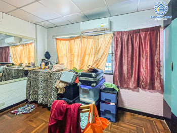 *****ทาวน์เฮ้าส์มือสองกรุงเทพมหานคร โครงการ เดอะแพลนซิตี้ นวมินทร์86 หลังมุม! เนื้อที่ 17 ตร.ว. ฟังก์ชัน 2 ห้องนอน 2 ห้องน้ำ 1 ที่จอดรถ หน้าบ้านไม่ชนใคร ติดสวนส่วนกลาง บ้านอยู่ต้นโครงการ ติดถนนเมน บนทำเลแห่งการเดินทาง และทางด่วน "รามอินทรา-อาจณรงค์" จองเลย!