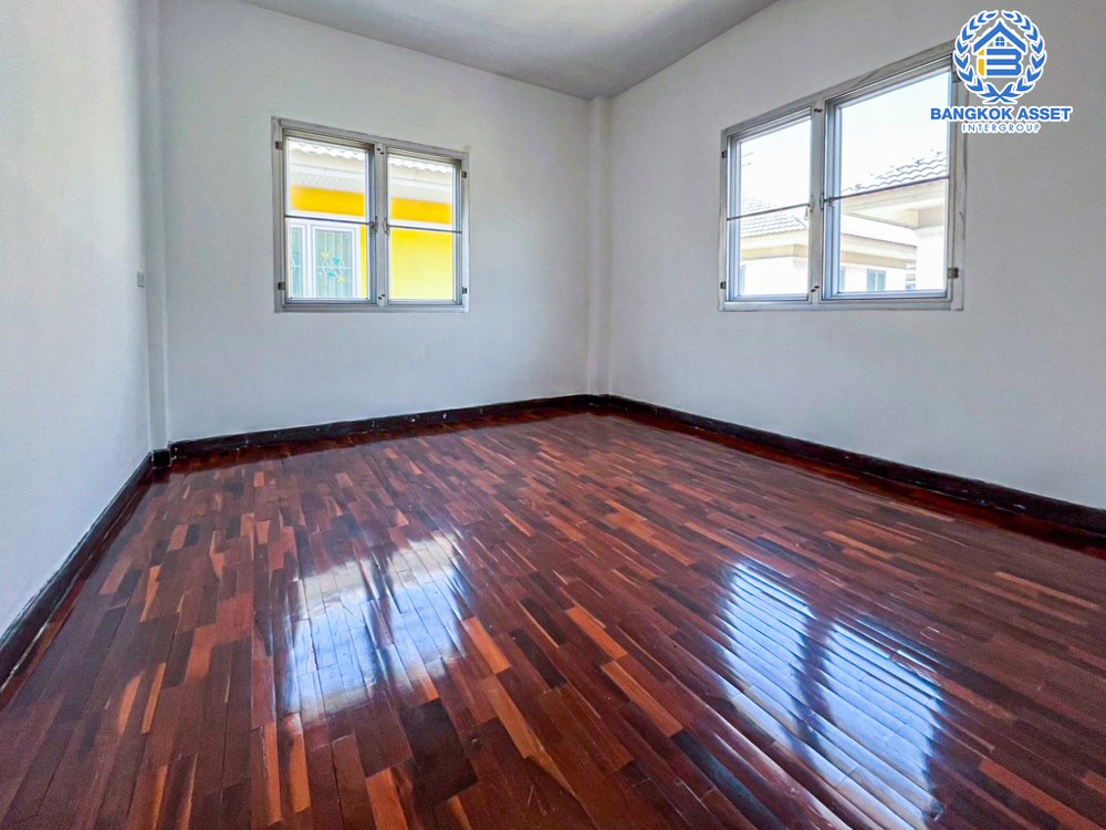 *****บ้านเดี่ยวมือสอง โครงการ โดมทอง วิลเลจ เนื้อที่ 55.20 ตร.ว. ฟังก์ชัน 3 ห้องนอน 2 ห้องน้ำ 1 ที่จอดรถ บ้านสภาพดีมาก พร้อมเข้าอยู่ได้ทันที บนทำเลเดินทางสะดวก เชื่อมต่อถนนรังสิต-ปทุมธานี ถนนคลองหลวง ใกล้รถไฟฟ้าสายสีแดง "สถานีรังสิต" และจุดขึ้นทางด่วน "บางพูน"