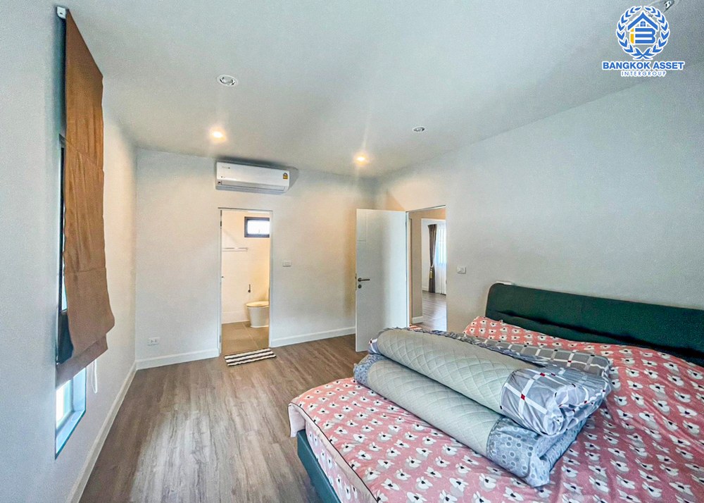 *****บ้านเดี่ยวมือสอง โครงการ สราญสิริ ชัยพฤกษ์-แจ้งวัฒนะ เนื้อที่ 50 ตร.ว. ฟังก์ชัน 4 ห้องนอน 3 ห้องน้ำ 2 ที่จอดรถ บ้านสภาพดี ขายพร้อมเฟอร์นิเจอร์บิ้วท์อิน บนทำเลเดินทางสะดวก ใกล้รถไฟฟ้าสายสีชมพู "สถานีห้าแยกปากเกร็ด" และทางพิเศษอุดรรัถยา