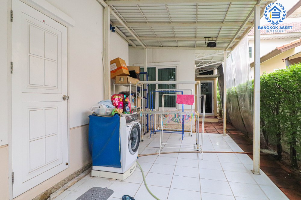 *****บ้านเดี่ยวมือสอง โครงการ เพอร์เฟคเพลส ราชพฤกษ์ บ้านหลังใหญ่ เนื้อที่ 59.50 ตร.ว. ฟังก์ชัน 3 ห้องนอน 3 ห้องน้ำ 2 ที่จอดรถ แถมฟรี! เครื่องปรับอากาศ เครื่องทำน้ำอุ่น ทำเลโซนเมือง โครงการติดถนนราชพฤกษ์ ใกล้รถไฟฟ้าสายสีม่วง "สถานีบางรักน้อยท่าอิฐ" และทางด่วน "ศรีรัช"