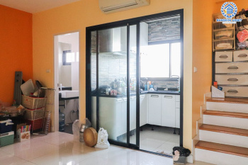 *****ทาวน์โฮมมือสอง โครงการ เนอวานา แอทเวิร์ค พระราม9-รามคำแหง เนื้อที่ 21.60 ตร.ว. ฟังก์ชัน 2 ห้องนอน 5 ห้องน้ำ 2 ที่จอดรถ โฮมออฟฟิศที่ตอบโจทย์ไลฟ์สไตล์คนเมืองมากที่สุด บนทำเลศักยภาพ เชื่อมต่อถนนรามคำแหง ใกล้รถไฟฟ้าแอร์พอร์ตเรลลิงก์  "สถานีรามคำแหง"  และจุดขึ้นทางด่วน "ศรีนครินทร์"