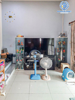 *****บ้านแฝดมือสอง ซอยอิสรภาพ47 เนื้อที่กว้าง 48 ตร.ว. ฟังก์ชัน 3 ห้องนอน 2 ห้องน้ำ 1 ที่จอดรถ บ้านชั้นเดียวพื้นที่กว้าง ให้ความรู้สึกเหมือนบ้านเดี่ยว ทำเลเดินทางสะดวก เชื่อมต่อถนนอิสรภาพ, ถนนสุทธาวาส เพียง 10นาที ถึง MRT สายสีน้ำเงิน "สถานีบางขุนนนท์" จองด่วน!