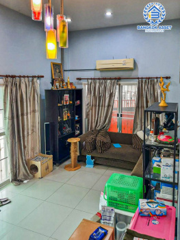 *****บ้านแฝดมือสอง ซอยอิสรภาพ47 เนื้อที่กว้าง 48 ตร.ว. ฟังก์ชัน 3 ห้องนอน 2 ห้องน้ำ 1 ที่จอดรถ บ้านชั้นเดียวพื้นที่กว้าง ให้ความรู้สึกเหมือนบ้านเดี่ยว ทำเลเดินทางสะดวก เชื่อมต่อถนนอิสรภาพ, ถนนสุทธาวาส เพียง 10นาที ถึง MRT สายสีน้ำเงิน "สถานีบางขุนนนท์" จองด่วน!