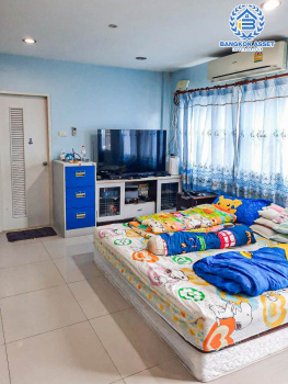 *****บ้านแฝดมือสอง ซอยอิสรภาพ47 เนื้อที่กว้าง 48 ตร.ว. ฟังก์ชัน 3 ห้องนอน 2 ห้องน้ำ 1 ที่จอดรถ บ้านชั้นเดียวพื้นที่กว้าง ให้ความรู้สึกเหมือนบ้านเดี่ยว ทำเลเดินทางสะดวก เชื่อมต่อถนนอิสรภาพ, ถนนสุทธาวาส เพียง 10นาที ถึง MRT สายสีน้ำเงิน "สถานีบางขุนนนท์" จองด่วน!