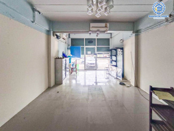 *****อาคารพาณิชย์ ศาลายา ติดถนนกาญจนาภิเษก เนื้อที่ 24.10 ตร.ว. ฟังก์ชัน 1 ห้องนอน 3 ห้องน้ำ 1 ที่จอดรถ ภายในสภาพใหม่ เหมาะสำหรับการทำธุรกิจ ตั้งบนทำเลศักยภาพเข้า-ออกในเมืองได้ง่าย เชื่อมต่อถนนปิ่นเกล้า-นครชัยศรี ถนนกรุงนนท์-จงถนอม