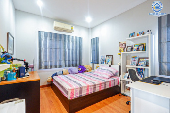 *****บ้านเดี่ยวมือสอง โครงการ คาซ่า เลเจนด์ เกษตร-นวมินทร์ หลังมุม เนื้อที่กว้าง 57.90 ตร.ว. ฟังก์ชัน 3 ห้องนอน 4 ห้องน้ำ 2 ที่จอดรถ บ้านสภาพดีมาก แถมฟรี! เครื่องปรับอากาศ บนทำเลดี เชื่อมต่อถนนประเสริฐมนูกิจ ถนนรามอินทรา ถนนสุคนธสวัสดิ์ ใกล้จุดขึ้นทางด่วน "รามอินทรา"