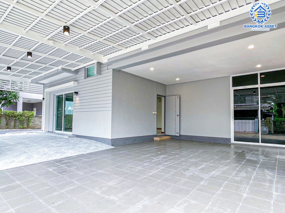 *****บ้านเดี่ยวมือสอง โครงการ คาซ่าเพรสโต้ ราชพฤกษ์-แจ้งวัฒนะ เนื้อที่ 59.10 ตร.ว. ฟังก์ชัน 3 ห้องนอน 3 ห้องน้ำ 2 ที่จอดรถ พื้นที่ใช้สอยกว้างรองรับทุกการใช้งาน ตกแต่งใหม่ทั้งหลัง ทำเลเดินทางสะดวก เชื่อมต่อถนนราชพฤกษ์ ใกล้รถไฟฟ้าสถานีสายสีม่วง "สถานีบางรักน้อยท่าอิฐ" และจุดขึ้นทางด่วน "งามวงศ์วาน"