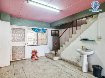 *****อาคารพาณิชย์มือสองนนทบุรี หมู่บ้าน บัวทอง2 กาญจนาภิเษก เนื้อที่ 20 ตร.ว. ฟังก์ชัน 1 ห้องนอน 2 ห้องน้ำ 1 ที่จอดรถ ชั้นล่างสามารถเปิดร้านค้าขายได้ บนทำเลเดินทางสะดวก เชื่อมต่อถนนกาญจนาภิเษก, ถนนรัตนาธิเบศร์ ใกล้รถไฟฟ้าสายสีม่วง "สถานีคลองบางไผ่" และทางด่วน "ศรีรัช" จองเลย!