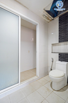 *****บ้านเดี่ยวมือสอง โครงการ ดีซิโอ้ ราชพฤกษ์ หลังมุม เนื้อที่ 53 ตร.ว. ฟังก์ชัน 3 ห้องนอน 3 ห้องน้ำ 2 ที่จอดรถ โครงสร้างบ้านดีเพียงซ่อมแซมนิดหน่อยก็พร้อมอยู่ บนทำเลเดินทางสะดวก เชื่อมต่อถนนรัตนาธิเบศร์ ใกล้รถไฟฟ้าสายสีม่วง "สถานีบางรักน้อยท่าอิฐ" และจุดขึ้นทางด่วน "งามวงศ์วาน"