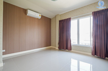 *****บ้านเดี่ยวมือสอง โครงการ ดีซิโอ้ ราชพฤกษ์ หลังมุม เนื้อที่ 53 ตร.ว. ฟังก์ชัน 3 ห้องนอน 3 ห้องน้ำ 2 ที่จอดรถ โครงสร้างบ้านดีเพียงซ่อมแซมนิดหน่อยก็พร้อมอยู่ บนทำเลเดินทางสะดวก เชื่อมต่อถนนรัตนาธิเบศร์ ใกล้รถไฟฟ้าสายสีม่วง "สถานีบางรักน้อยท่าอิฐ" และจุดขึ้นทางด่วน "งามวงศ์วาน"