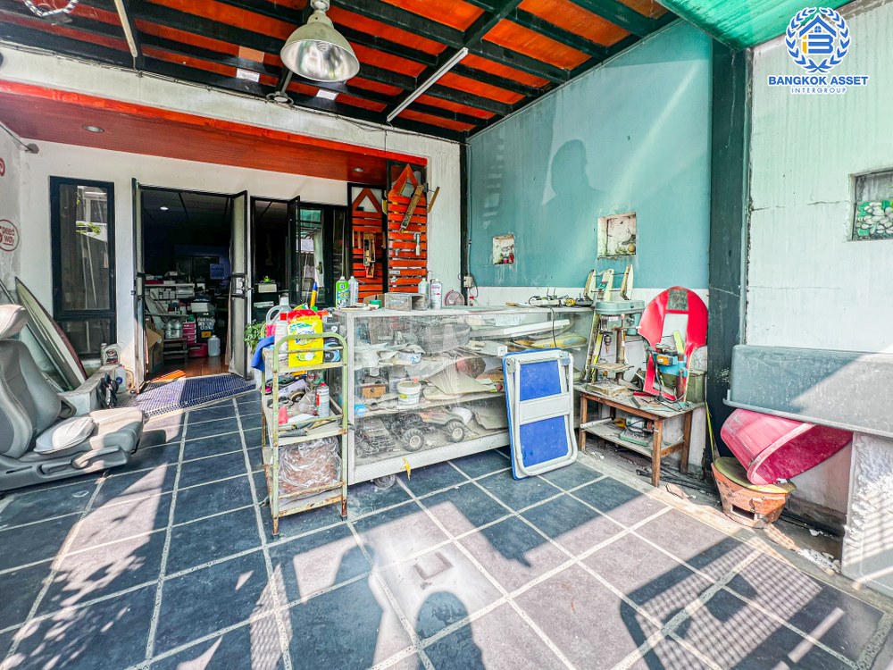 *****ทาวน์เฮ้าส์มือสอง โครงการ ราณี 2 ลาดปลาเค้า เนื้อที่ 18 ตร.ว. ฟังก์ชัน 2 ห้องนอน 2 ห้องน้ำ 1 ที่จอดรถ บนทำเลเดินทางสะดวกมาก เชื่อมต่อถนนประเสริฐมนูกิจ ถนนรามอินทรา ถนนพหลโยธิน ใกล้โครงการรถไฟฟ้าสายสีชมพู "สถานีลาดปลาเค้า" และจุดขึ้นทางด่วน "วัชรพล"