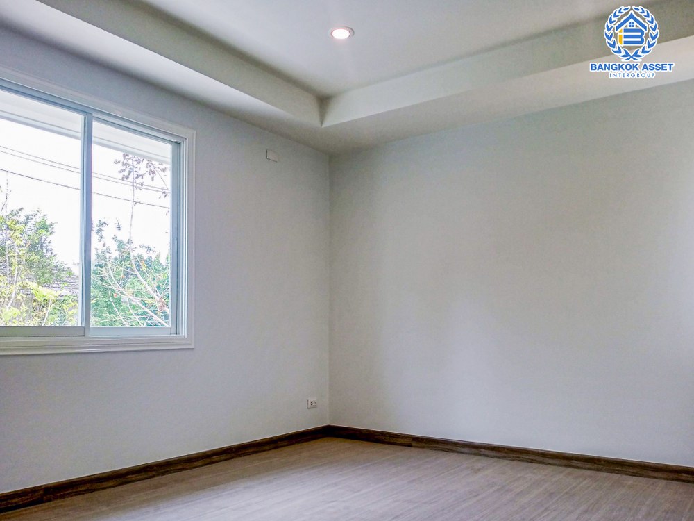 *****บ้านเดี่ยวมือสอง โครงการ โฮมเพลส เดอะพาร์ค บางกรวย-ไทรน้อย เนื้อที่ 56 ตร.ว. ฟังก์ชัน 3 ห้องนอน 2 ห้องน้ำ 2 ที่จอดรถ รีโนเวทใหม่พร้อมอยู่ มีความเป็นส่วนตัว เข้า-ออกได้หลายเส้นทาง ทั้งถนนรัตนาธิเบศร์ ถนนบางกรวย-ไทรน้อย ถนนกาญจนาภิเษก ใกล้รถไฟฟ้าสายสีม่วง "สถานีบางพลู" จองเลย!