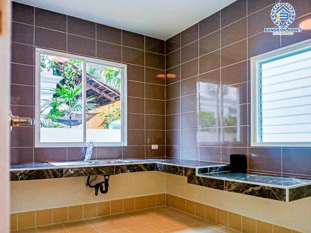 *****บ้านเดี่ยวมือสอง โครงการ โฮมเพลส เดอะพาร์ค บางกรวย-ไทรน้อย เนื้อที่ 56 ตร.ว. ฟังก์ชัน 3 ห้องนอน 2 ห้องน้ำ 2 ที่จอดรถ รีโนเวทใหม่พร้อมอยู่ มีความเป็นส่วนตัว เข้า-ออกได้หลายเส้นทาง ทั้งถนนรัตนาธิเบศร์ ถนนบางกรวย-ไทรน้อย ถนนกาญจนาภิเษก ใกล้รถไฟฟ้าสายสีม่วง "สถานีบางพลู" จองเลย!