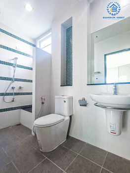 *****บ้านแฝดมือสองนนทบุรี โครงการ เพอร์เฟคพาร์ค พระราม5-บางใหญ่ เนื้อที่กว้าง 36 ตร.ว. ฟังก์ชัน 3 ห้องนอน 2 ห้องน้ำ 2 ที่จอดรถ บ้านสภาพสวย พร้อมเข้าอยู่ บนทำเลเยี่ยม เชื่อมต่อ ถนนกาญจนาภิเษก ใกล้รถไฟฟ้าสายสีม่วง "สถานีตลาดบางใหญ่" เพียง 15 นาที และยังใกล้ทางด่วน "ศรีรัช"