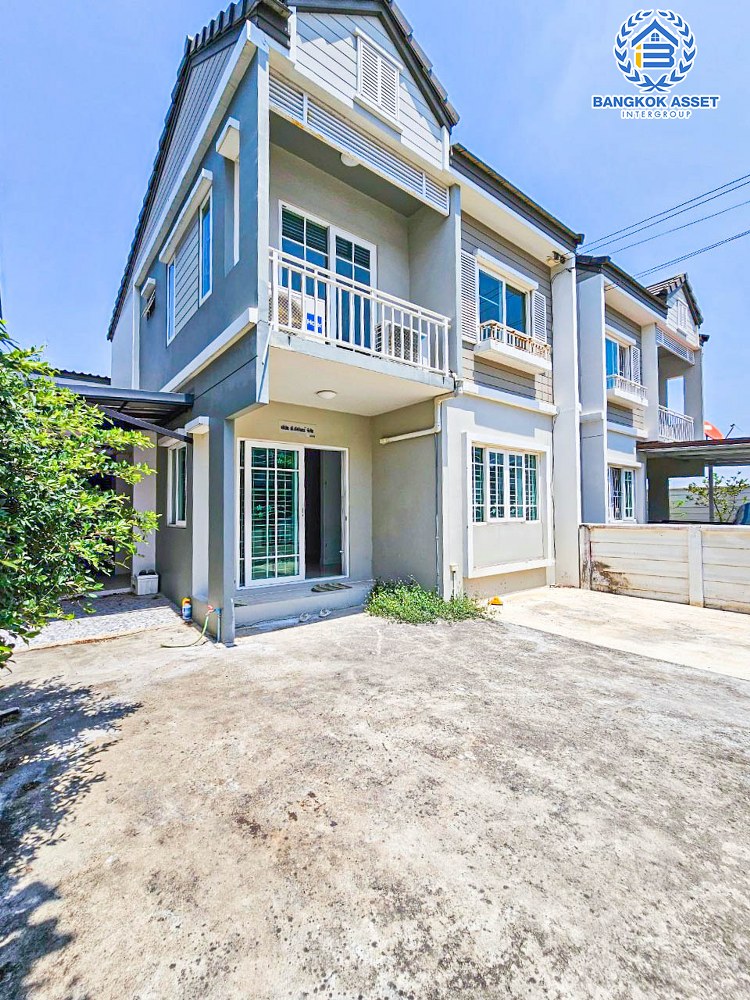 *****ทาวน์เฮ้าส์มือสอง โครงการ อารียา คัลเลอร์ กาญจนา-ราชพฤกษ์ เนื้อที่ 30 ตร.ว. ฟังก์ชัน 4 ห้องนอน 2 ห้องน้ำ 2 ที่จอดรถ แถมฟรี! เครื่องปรับอากาศ บนทำเลเดินทางสะดวก เชื่อมต่อถนนชัยพฤกษ์ ถนนกาญจนาภิเษก ถนนบางกรวย-ไทรน้อย ใกล้รถไฟฟ้าสายสีม่วง "สถานีคลองบางไผ่" จองเลย