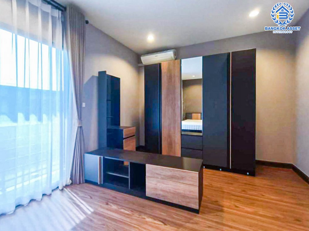 ทาวน์เฮ้าส์มือสองนนทบุรี โครงการ เนอเชอร่าเทรนด์ รัตนาธิเบศร์-ราชพฤกษ์ เนื้อที่กว้าง 21.1 ตร.ว. ฟังก์ชัน 3 ห้องนอน 2 ห้องน้ำ 1 ที่จอดรถ บ้านสภาพสวย แถมฟรี! 4 เครื่องปรับอากาศ 1 เครื่องทำน้ำอุ่น บนทำเลแห่งการเดินทาง ใกล้รถไฟฟ้าสายสีม่วง "สถานีบางพลู" จองเลย!