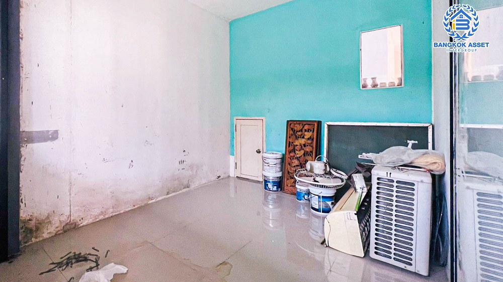 *****ทาวน์เฮ้าส์มือสอง โครงการ พฤกษา49 กาญจนาภิเษก หลังมุม! เนื้อที่ 26.60 ตร.ว. ฟังก์ชัน 4 ห้องนอน 2 ห้องน้ำ 1 ที่จอดรถ เป็นส่วนตัว บ้านสภาพดีเยี่ยม พร้อมเข้าอยู่ บนทำเลเดินทางสะดวก เชื่อมต่อถนนแก้วอินทร์, ถนนกาญจนาภิเษก, ถนนรัตนาธิเบศร์ ใกล้รถไฟฟ้าสายสีม่วง "สถานีตลาดบางใหญ่" จองเลย!