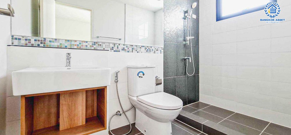 *****ทาวน์โฮม 3 ชั้นมือสอง โครงการ บ้านกลางเมือง ราชพฤกษ์-รัตนาธิเบศร์ หลังมุม บ้านสวยพร้อมเข้าอยู่ เนื้อที่ 25.6 ตร.ว. ฟังก์ชัน 3 ห้องนอน 3 ห้องน้ำ 2 ที่จอดรถ แถมฟรี !! เครื่องปรับอากาศ เชื่อมต่อถนนงามวงศ์วาน, ถนนรัตนาธิเบศร์ ใกล้รถไฟฟ้าสายสีม่วง "สถานีบางรักใหญ่"