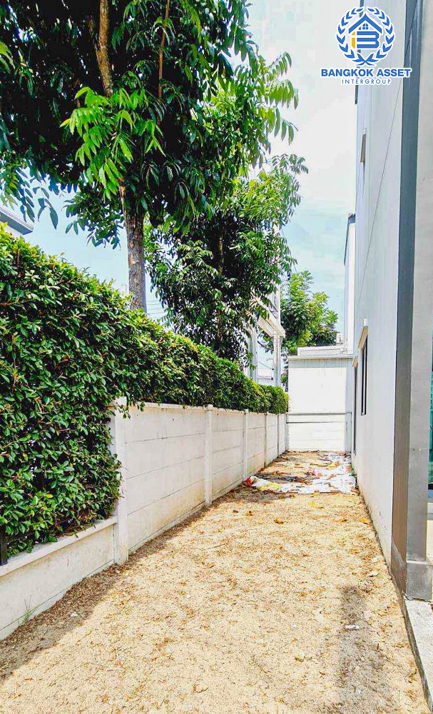 *****ทาวน์โฮม 3 ชั้นมือสอง โครงการ บ้านกลางเมือง ราชพฤกษ์-รัตนาธิเบศร์ หลังมุม บ้านสวยพร้อมเข้าอยู่ เนื้อที่ 25.6 ตร.ว. ฟังก์ชัน 3 ห้องนอน 3 ห้องน้ำ 2 ที่จอดรถ แถมฟรี !! เครื่องปรับอากาศ เชื่อมต่อถนนงามวงศ์วาน, ถนนรัตนาธิเบศร์ ใกล้รถไฟฟ้าสายสีม่วง "สถานีบางรักใหญ่"