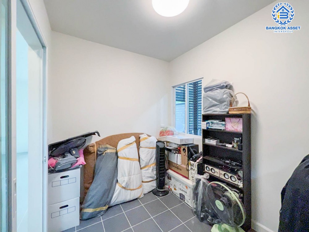 *****บ้านแฝดมือสอง โครงการ เพอร์เฟคพาร์ค ชัยพฤกษ์-แจ้งวัฒนะ หลังมุม เนื้อที่ 44.1 ตร.ว. ฟังก์ชัน 3 ห้องนอน 3 ห้องน้ำ 2 ที่จอดรถ บ้านสวยพร้อมอยู่ บรรยากาศโครงการเป็นส่วนตัว บนทำเลศักยภาพเชื่อมต่อแจ้งวัฒนะ ใช้เวลาเพียง 5 นาทีก็ถึงรถไฟฟ้าสายสีชมพู "สถานีปากเกร็ด"และทางด่วน "ศรีรัช"