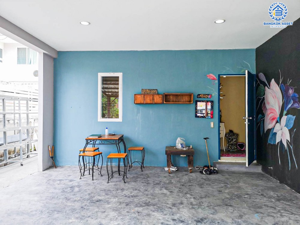 *****บ้านเดี่ยวมือสอง โครงการ ไลฟ์บางกอกบูเลอวาร์ด รังสิต หลังมุม เนื้อที่ 52.10 ตร.ว. ฟังก์ชัน 3 ห้องนอน 2 ห้องน้ำ 2 ที่จอดรถ บ้านดีไซน์สวย สภาพเหมือนใหม่ บนทำเลเดินสะดวก เชื่อมต่อถนนรังสิต-นครนายก ถนนกาญจนาภิเษกวงแหวนรอบนอก  ใกล้รถไฟฟ้าสายสีแดง "สถานีรังสิต" จองเลย!