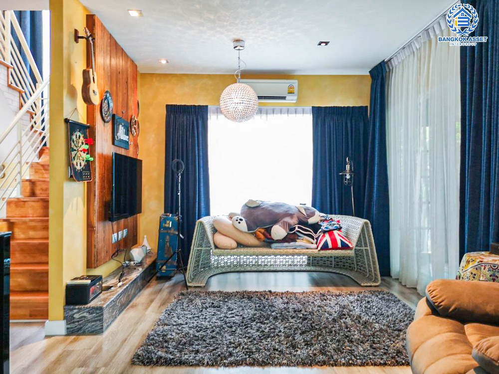 *****บ้านเดี่ยวมือสอง โครงการ ไลฟ์บางกอกบูเลอวาร์ด รังสิต หลังมุม เนื้อที่ 52.10 ตร.ว. ฟังก์ชัน 3 ห้องนอน 2 ห้องน้ำ 2 ที่จอดรถ บ้านดีไซน์สวย สภาพเหมือนใหม่ บนทำเลเดินสะดวก เชื่อมต่อถนนรังสิต-นครนายก ถนนกาญจนาภิเษกวงแหวนรอบนอก  ใกล้รถไฟฟ้าสายสีแดง "สถานีรังสิต" จองเลย!