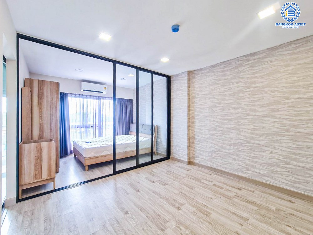 *****คอนโดมิเนียมมือสองกรุงเทพมหานคร โครงการ เดอะวันพลัสแกรนด์ รามคำแหง เนื้อที่กว้าง 28.25 ตร.ม. ฟังก์ชัน 1 ห้องนอน 1 ห้องน้ำ 1 ที่จอดรถ คอนโดใหม่ ไม่เคยอาศัย บนทำเลใกล้สนามบินสุวรรณภูมิ และรถไฟฟ้าสายสีส้ม และสายสีเหลืองที่จะเสร็จในอนาคต และจุดขึ้นทางด่วน "พระราม9"