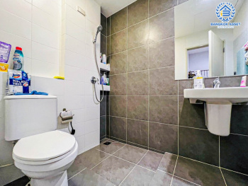 *****ทาวน์เฮ้าส์มือสอง โครงการ เวิร์ฟ เพชรเกษม81 เนื้อที่ 29.20 ตร.ว. ฟังก์ชัน 4 ห้องนอน 3 ห้องน้ำ 2 ที่จอดรถ แถมฟรี! เครื่องปรับอากาศ พร้อม Digital Door Lock บนทำเลเดินทางสะดวก เชื่อมต่อถนนเพชรเกษม ถนนพุทธิสาคร ใกล้รถไฟฟ้าสายสีสีน้ำเงิน(ส่วนต่อขยาย) "สถานีพุทธมณฑลสาย4"