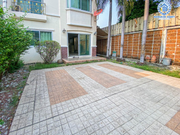 *****ทาวน์โฮมมือสองนนทบุรี หมู่บ้าน ศุภาลัยวิลล์ วงศ์สว่าง หลังมุม! เนื้อที่กว้างขวางถึง 34 ตร.ว. ฟังก์ชัน 3 ห้องนอน 3 ห้องน้ำ 3 ที่จอดรถ สภาพแวดล้อมดี บ้านสภาพดี ใกล้รถไฟฟ้าสายสีม่วง "สถานีแยกติวานนท์" เพียงแค่ 5 นาทีเท่านั้น! นอกจากนี้ยังใกล้ทางด่วน "งามวงศ์วาน"