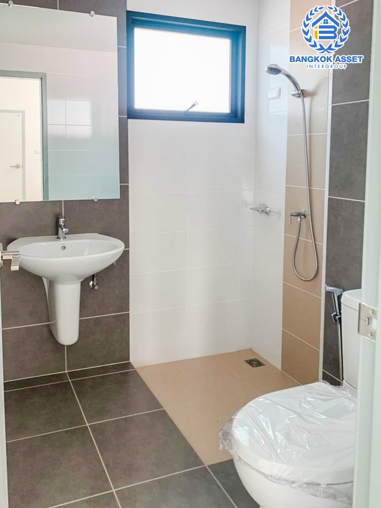 *****บ้านเดี่ยวมือสอง โครงการ สัมมากร ชัยพฤกษ์-วงแหวน2 เนื้อที่ 54.30 ตร.ว. ฟังก์ชัน 3 ห้องนอน 3 ห้องน้ำ 2 ที่จอดรถ พื้นที่กว้างขวาง มีความเป็นส่วนตัว ภายในเหมือนใหม่ บนทำเลแห่งการเดินทาง เชื่อมต่อถนนกาญจนาภิเษก ถนนราชพฤกษ์ ถนนรัตนาธิเบศร์ ใกล้เซ็นทรัลเวสต์เกต